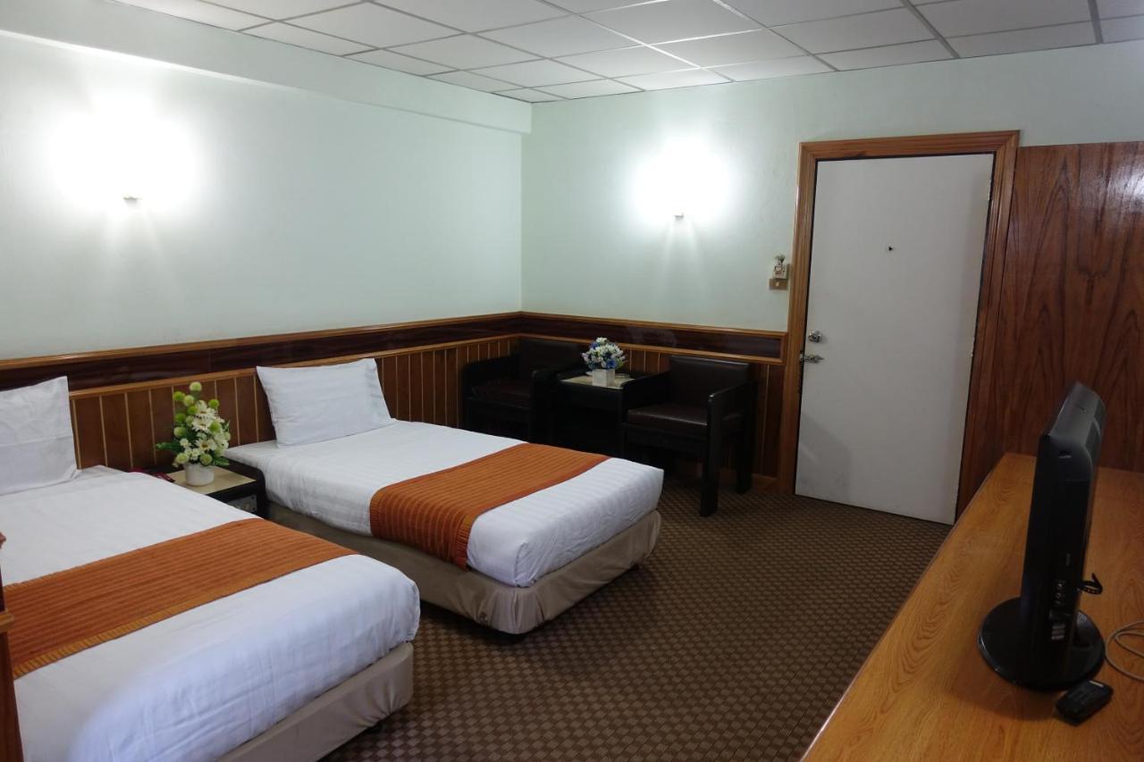 Serene Hotel Патая Екстериор снимка