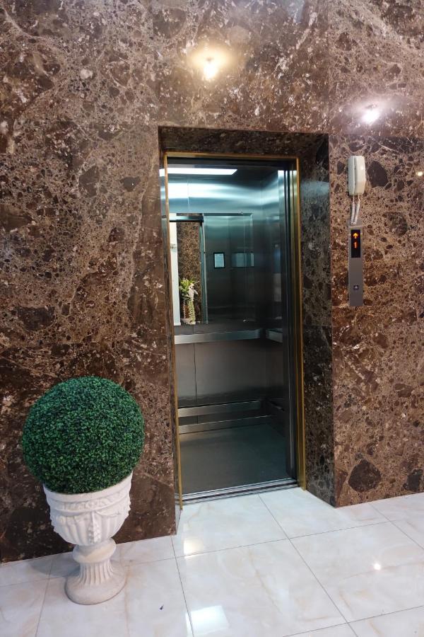 Serene Hotel Патая Екстериор снимка